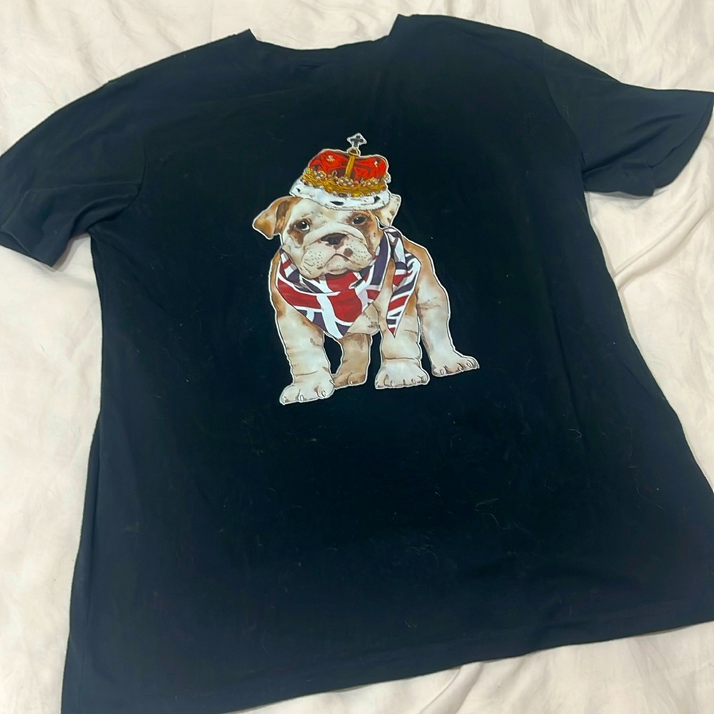 Bulldog graphic tee
